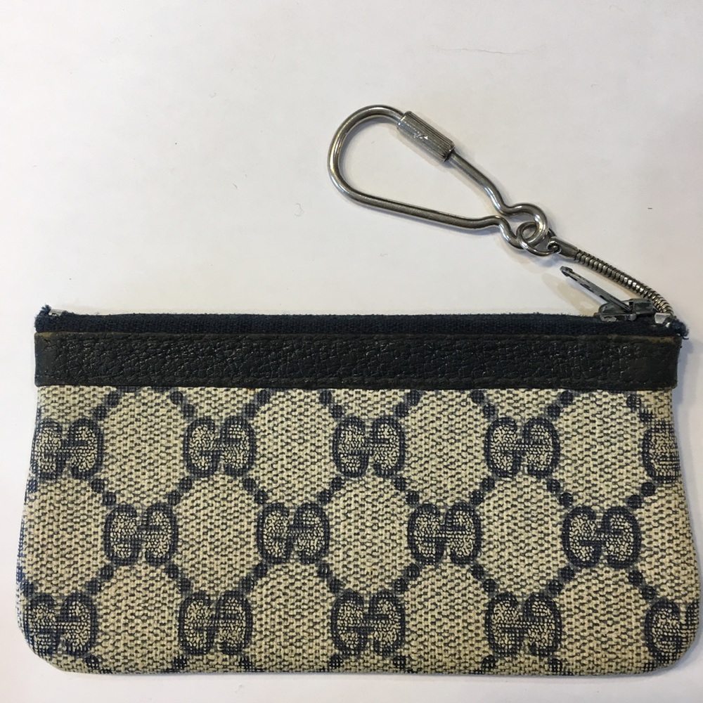 Flash sale vintage Gucci